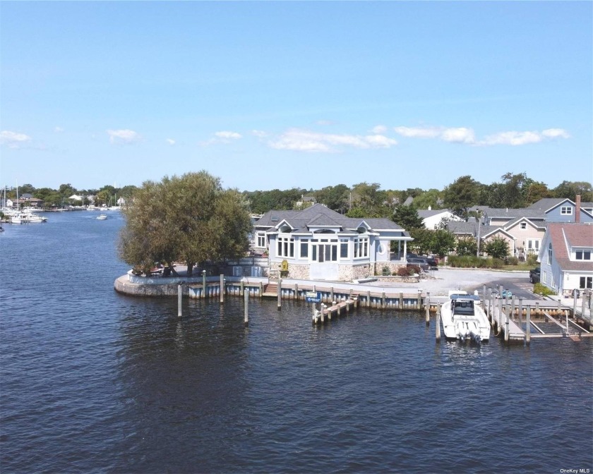 This stunning custom-built luxury home is nestled on a charming - Beach Home for sale in West Islip, New York on Beachhouse.com