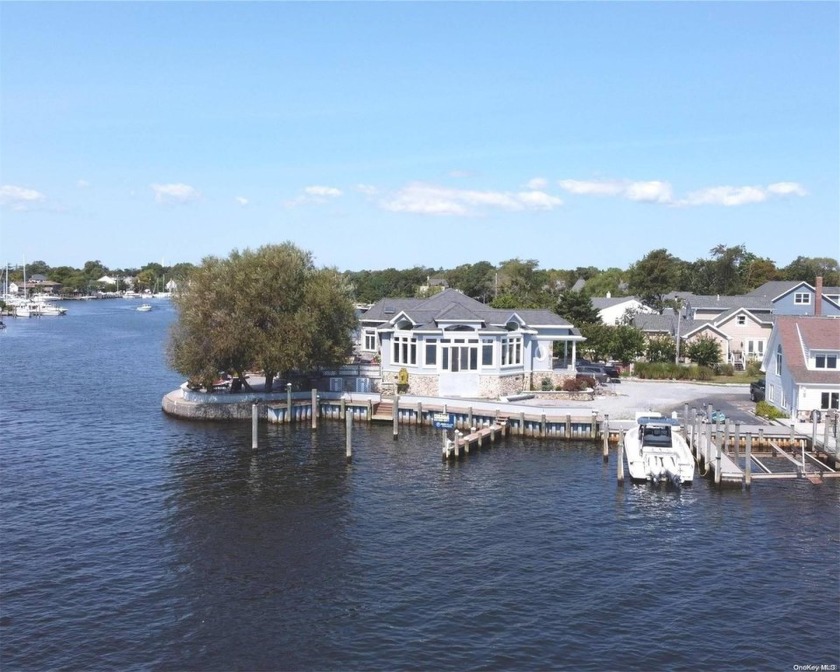 This stunning custom-built luxury home is nestled on a charming - Beach Home for sale in Islip, New York on Beachhouse.com