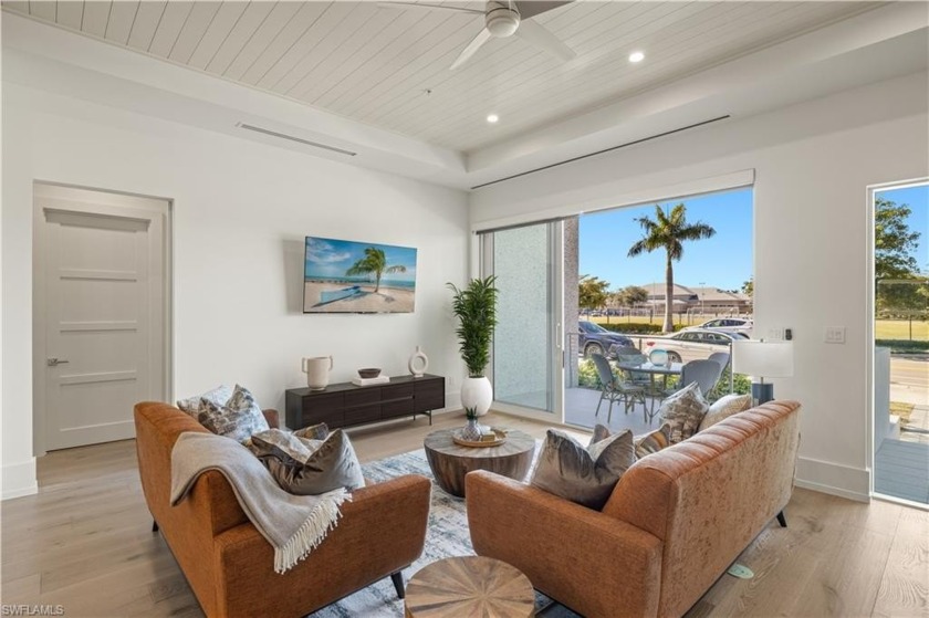 Coveted. Central. Walkable.

Just off 5th! Welcome to The Mark - Beach Condo for sale in Naples, Florida on Beachhouse.com