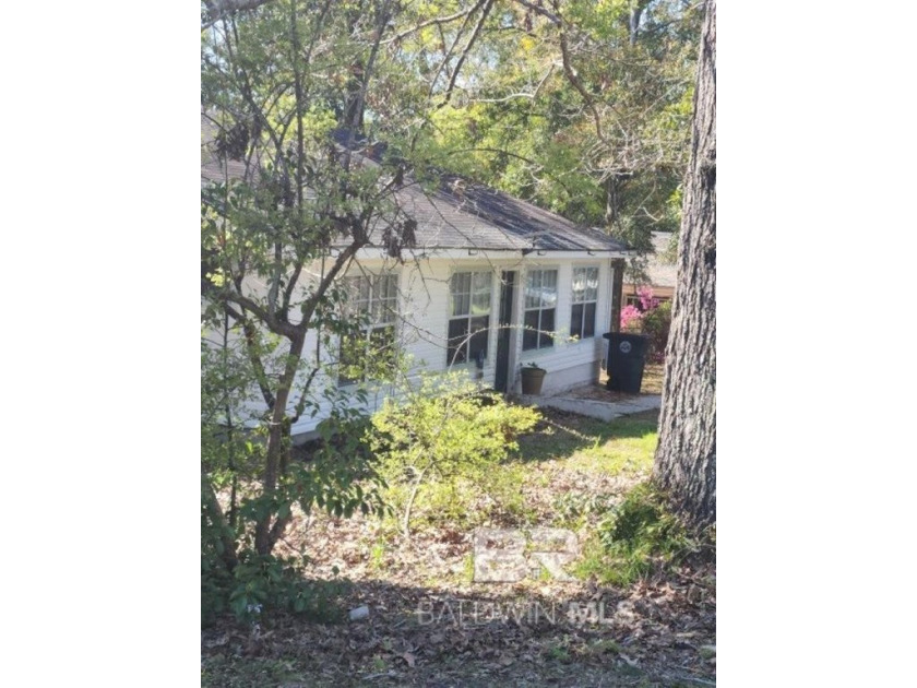 Bring all offers. Corner of Nichols Avenue and Satsuma Street - Beach Home for sale in Fairhope, Alabama on Beachhouse.com