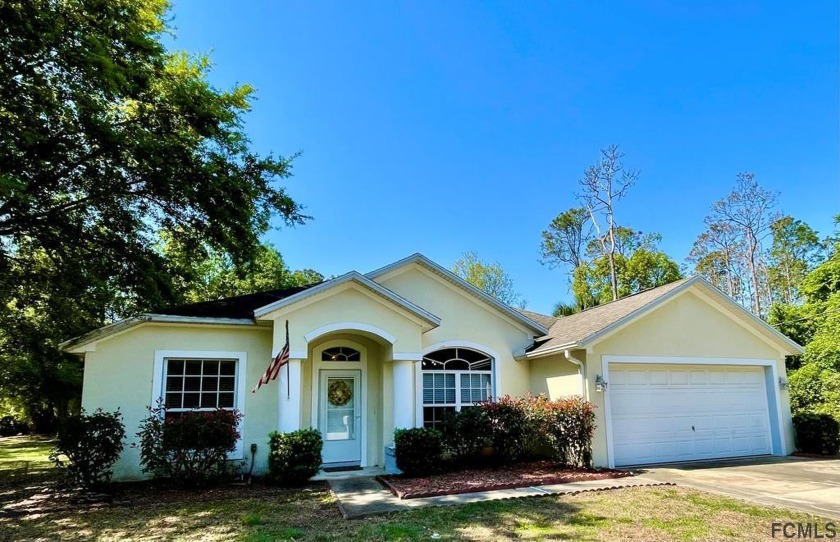 Investor Alert!! Looking for a Southern Palm Coast home? You - Beach Home for sale in Palm Coast, Florida on Beachhouse.com