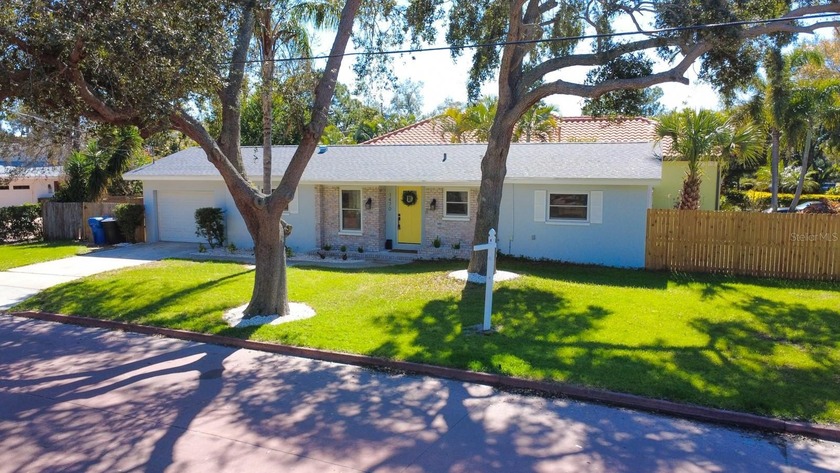 MOVE-IN READY, FULLY REMODELED, HIGH & DRY, NO HOA!!
Priced to - Beach Home for sale in St. Petersburg, Florida on Beachhouse.com