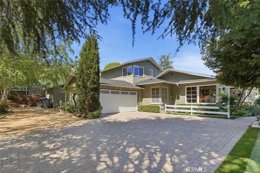 Nestled on a quiet, tree-lined street in the heart of Rolling - Beach Home for sale in Rolling Hills Estates, California on Beachhouse.com