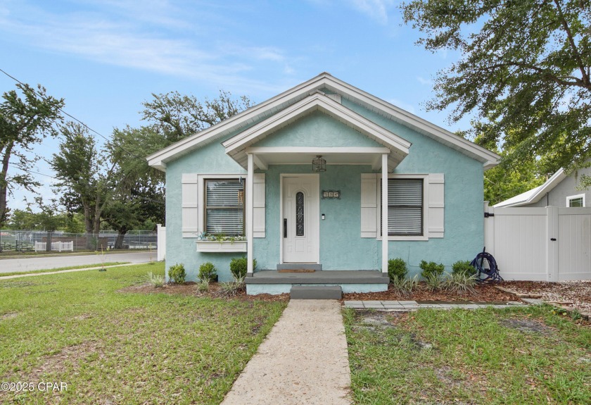 **Charming Cove Home in the Heart of Panama City**Welcome to - Beach Home for sale in Panama City, Florida on Beachhouse.com