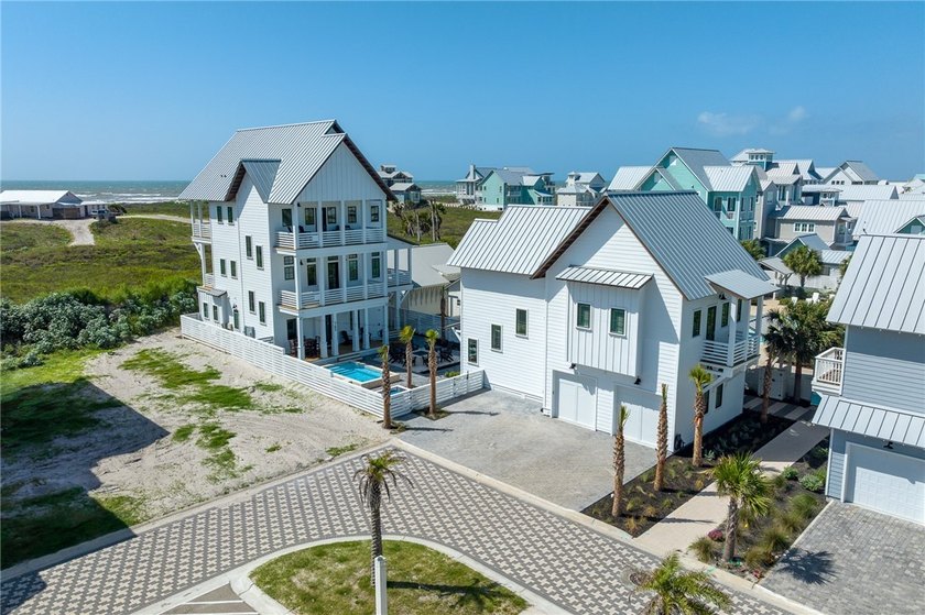 Own the Ultimate Coastal Compound at Sunflower Beach Resort - Beach Home for sale in Port Aransas, Texas on Beachhouse.com