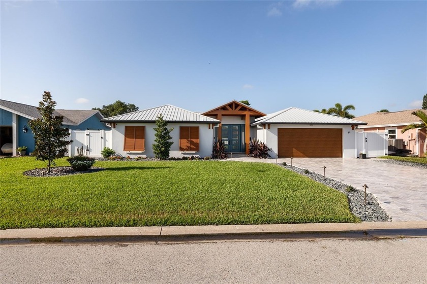 This is a test. Statistics say the average buyer reads less than - Beach Home for sale in St. Petersburg, Florida on Beachhouse.com