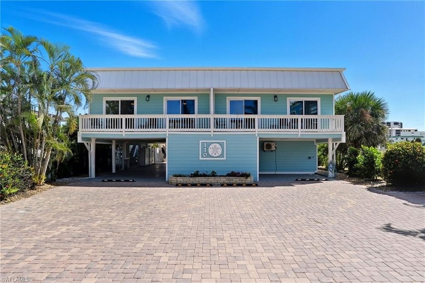 Discover the perfect blend of investment potential and coastal - Beach Townhome/Townhouse for sale in Fort Myers Beach, Florida on Beachhouse.com