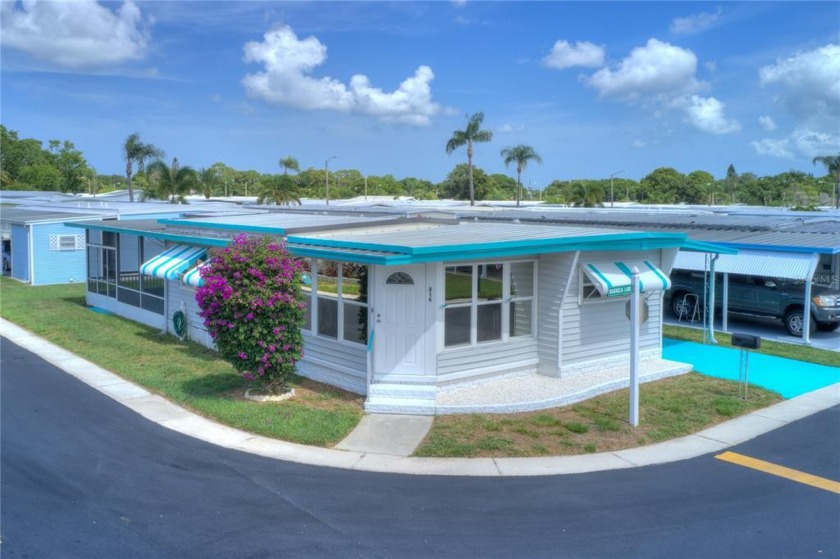 Come live the Florida dream in the updated home located in the - Beach Home for sale in Largo, Florida on Beachhouse.com
