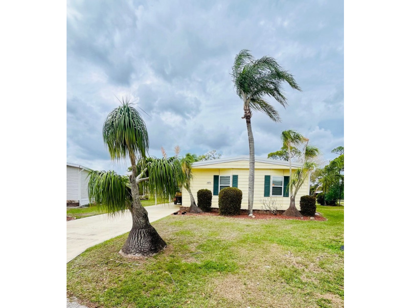 Welcome to this spacious 2-bedroom, 2-bath home located in the - Beach Home for sale in North Fort Myers, Florida on Beachhouse.com