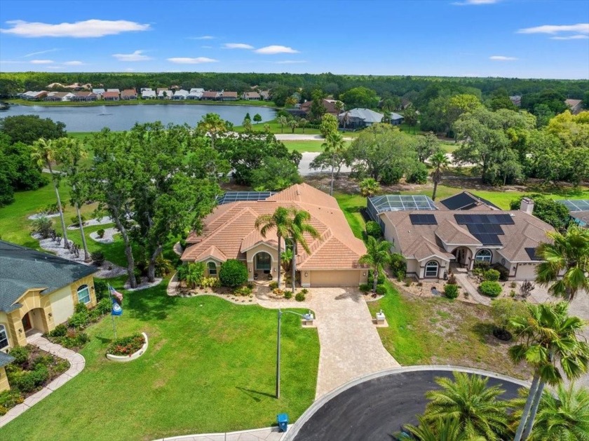 Completely updated 1992 Arthur Rutenberg Bimini II pool home - Beach Home for sale in Weeki Wachee, Florida on Beachhouse.com