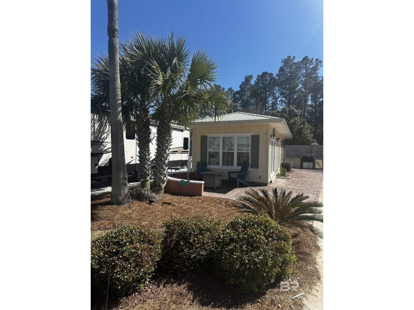 Charming *Casita-Style* Coach Home at the right price!  A - Beach Home for sale in Elberta, Alabama on Beachhouse.com