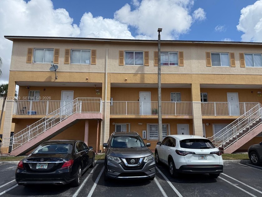 Beautiful 3-bedroom, 2-bathroom first-floor condo located in the - Beach Condo for sale in Miami, Florida on Beachhouse.com