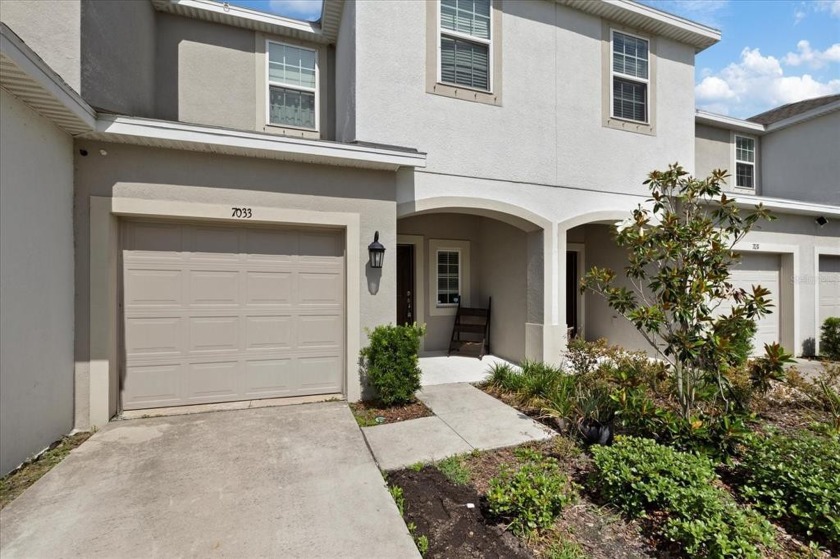 Move in ready 2019 waterfront townhome located in Riverview's - Beach Townhome/Townhouse for sale in Riverview, Florida on Beachhouse.com