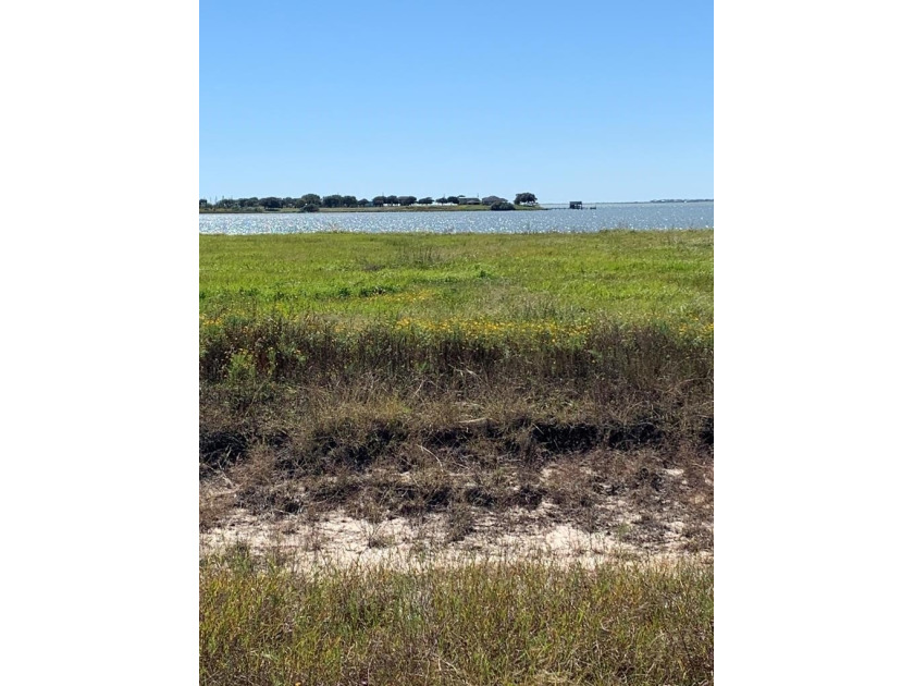 Gorgeous .75 acre WATERFRONT lot in the Cape Shores subdivision - Beach Lot for sale in Palacios, Texas on Beachhouse.com