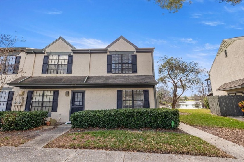 Welcome to this nicely updated 2-bedroom, 2-bathroom end-unit - Beach Townhome/Townhouse for sale in Tampa, Florida on Beachhouse.com