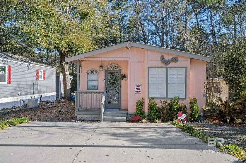 Charming Coastal Cottage in Spanish Cove - Move-In Ready!Welcome - Beach Home for sale in Lillian, Alabama on Beachhouse.com