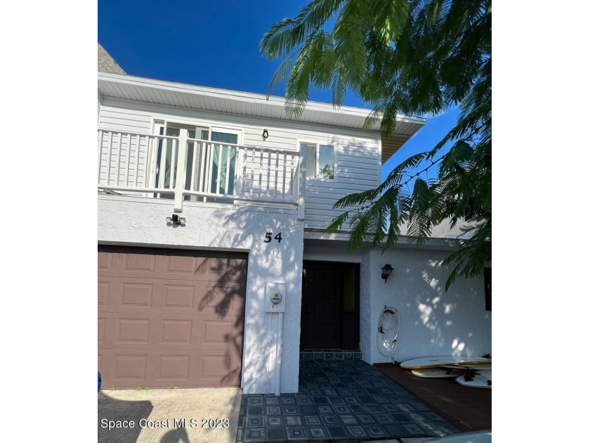 HUDE PRICE REDUCTION!! Absolutely stunning, very modern, fully - Beach Townhome/Townhouse for sale in Cocoa Beach, Florida on Beachhouse.com