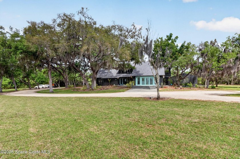 Starlight Acres is your private retreat on Florida's Space Coast - Beach Home for sale in Merritt Island, Florida on Beachhouse.com