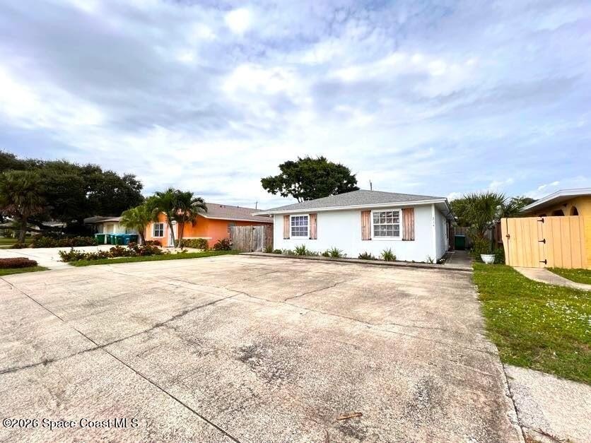 Bright and airy, Spacious well-maintained Duplex just a couple - Beach Home for sale in Cape Canaveral, Florida on Beachhouse.com