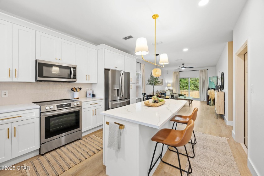 Incredible Opportunity in the Heart of Santa Rosa Beach! Don't - Beach Home for sale in Santa Rosa Beach, Florida on Beachhouse.com