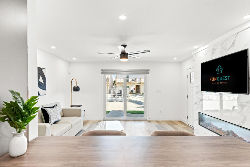 Ocean Breeze 2A - Beach Vacation Rentals in Panama City Beach, FL on Beachhouse.com