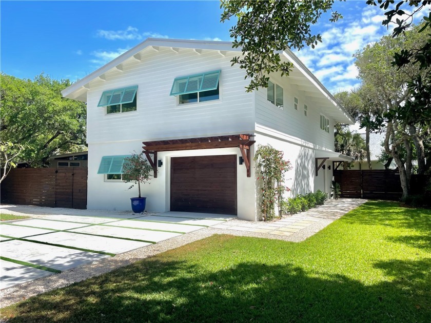 Completely rebuilt from top to bottom! This is the low - Beach Home for sale in Vero Beach, Florida on Beachhouse.com