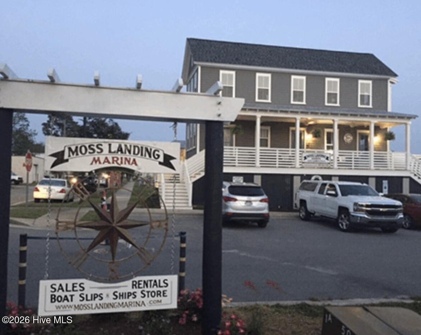Positioned almost halfway between Marthas Vineyard and Miami - Beach Lot for sale in Washington, North Carolina on Beachhouse.com