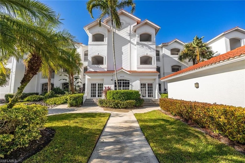 Luxuriously Remodeled Coach Home in Windstar on Naples Bay
 - Beach Home for sale in Naples, Florida on Beachhouse.com