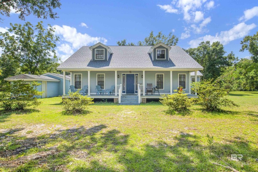 Discover the timeless allure of country living and southern - Beach Home for sale in Elberta, Alabama on Beachhouse.com