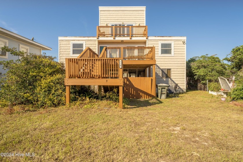 Discover this stunning, spacious 3-bedroom, 2-bathroom residence - Beach Home for sale in Topsail Beach, North Carolina on Beachhouse.com