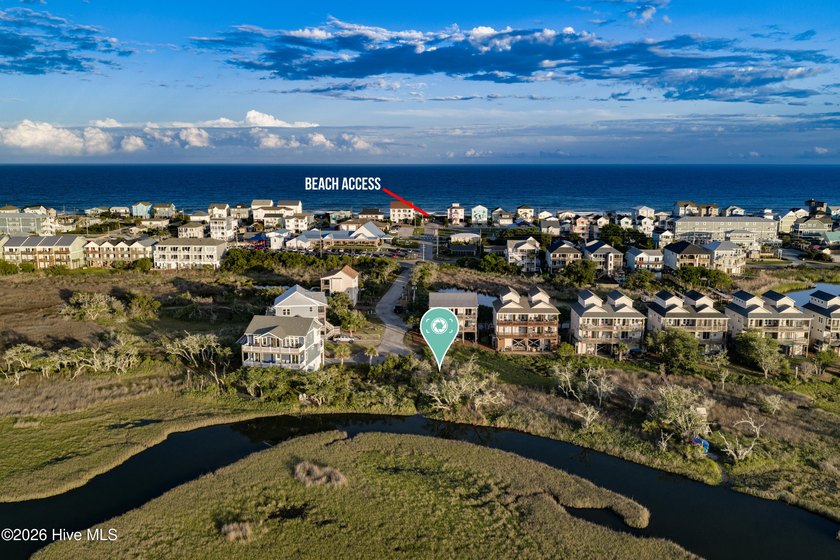 This stunning marshfront homesite offers sweeping water views - Beach Lot for sale in Surf City, North Carolina on Beachhouse.com