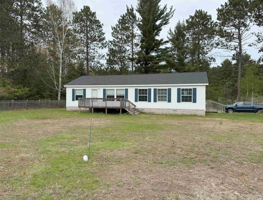 Welcome to 245 Silver Creek Rd; Nestled just 10 minutes from - Beach Home for sale in Marquette, Michigan on Beachhouse.com