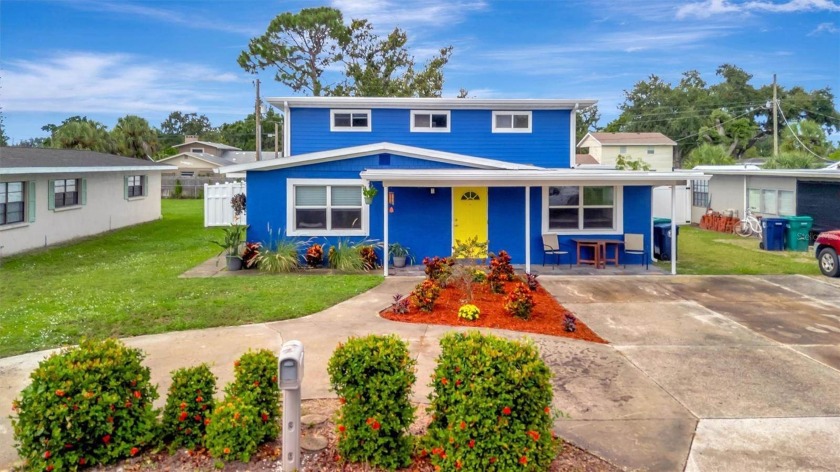 Updated SALT-WATER POOL home with flexible living--NO HOA AND NO - Beach Home for sale in Palmetto, Florida on Beachhouse.com