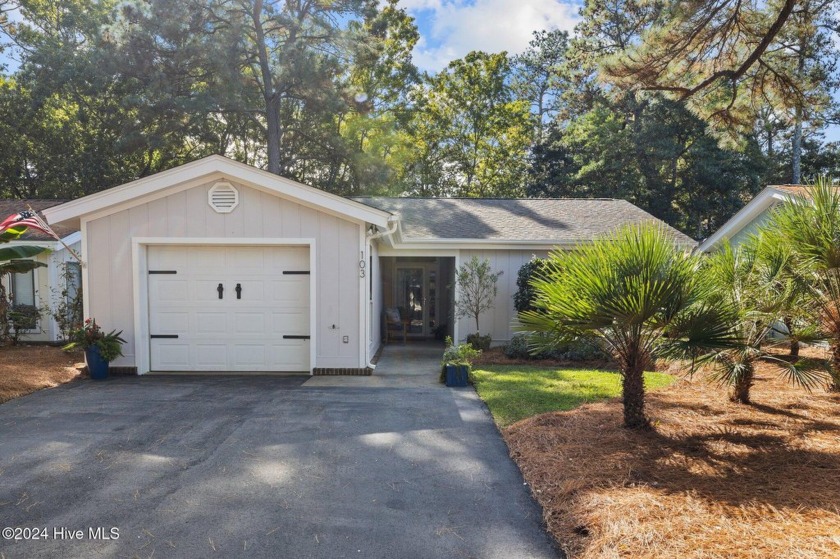 103 McGinnis Drive is the property you've been dreaming of in - Beach Home for sale in Pine Knoll Shores, North Carolina on Beachhouse.com