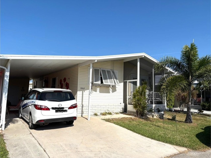 Welcome to this lovely 2-bedroom, 2-bath manufactured home - Beach Home for sale in Palmetto, Florida on Beachhouse.com