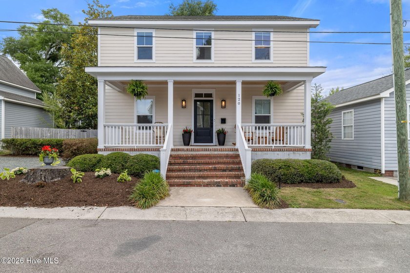 Welcome to Sweet Magnolia, tucked on a quiet side street just - Beach Home for sale in Wilmington, North Carolina on Beachhouse.com