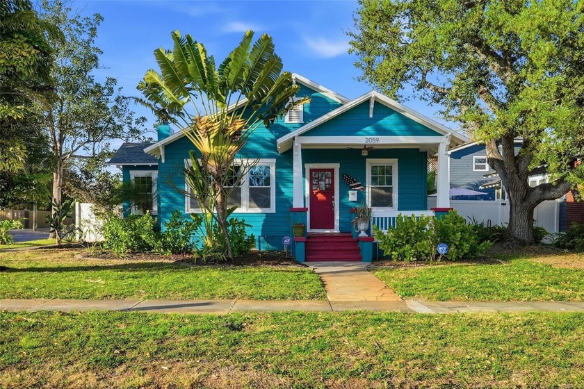 Pristine 1925 Historic Kenwood Bungalow! This beautifully - Beach Home for sale in St. Petersburg, Florida on Beachhouse.com