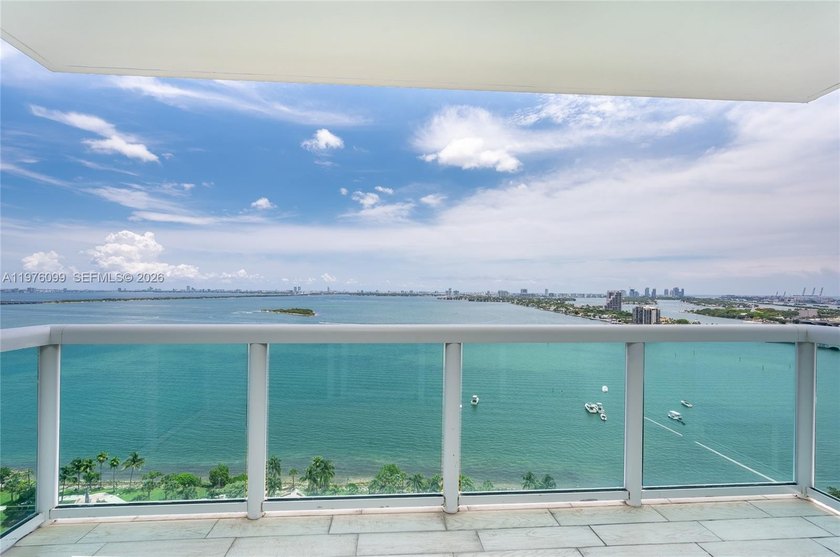 25th Floor Beautiful, Remodeled condo with a great feature: both - Beach Condo for sale in Miami, Florida on Beachhouse.com
