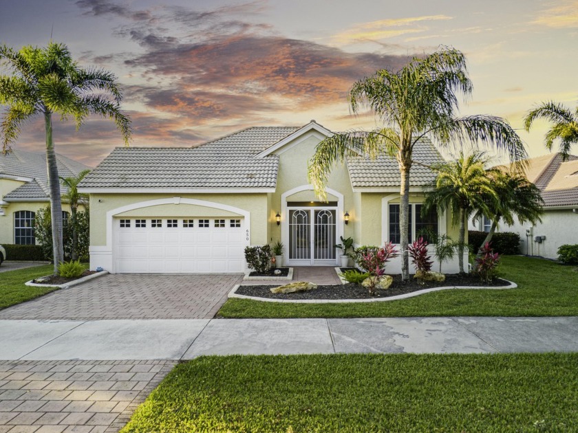 Step inside your Florida dream home! This immaculate 4 bedroom 3 - Beach Home for sale in Port Saint Lucie, Florida on Beachhouse.com