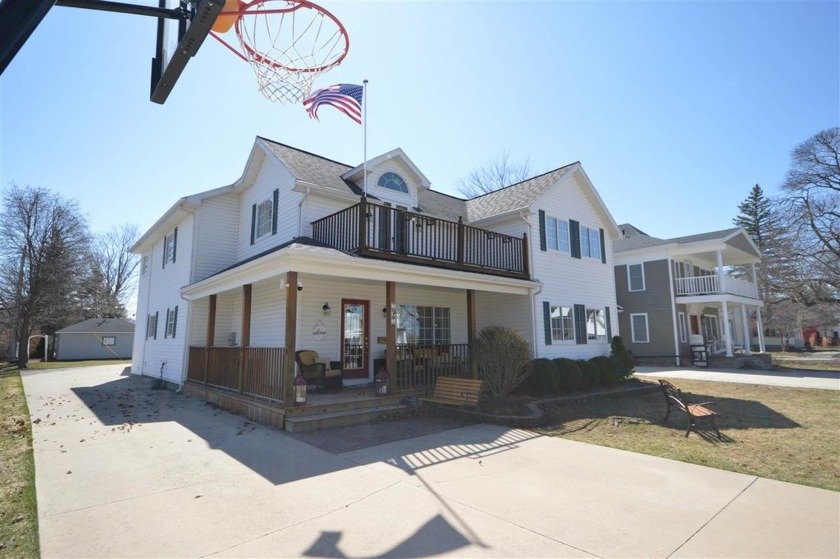 The epitome of Charlevoix living is yours for the taking! Your - Beach Home for sale in Charlevoix, Michigan on Beachhouse.com