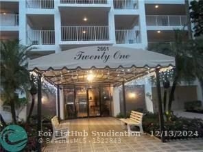 Beautiful, bright and spacious 2 bedroom 2 bath condo with golf - Beach Condo for sale in Pompano Beach, Florida on Beachhouse.com