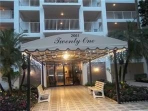Beautiful, bright and spacious 2 bedroom 2 bath condo with golf - Beach Condo for sale in Pompano Beach, Florida on Beachhouse.com