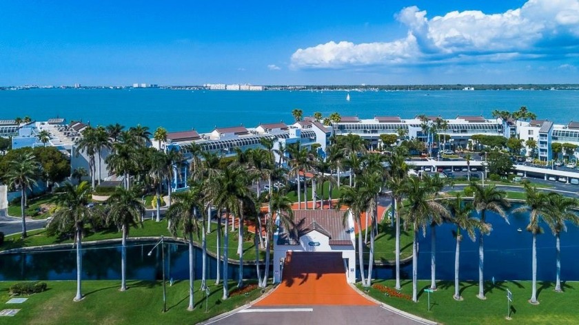 Welcome Home to paradise at Isla Key! A Waterfront community - Beach Condo for sale in St. Petersburg, Florida on Beachhouse.com