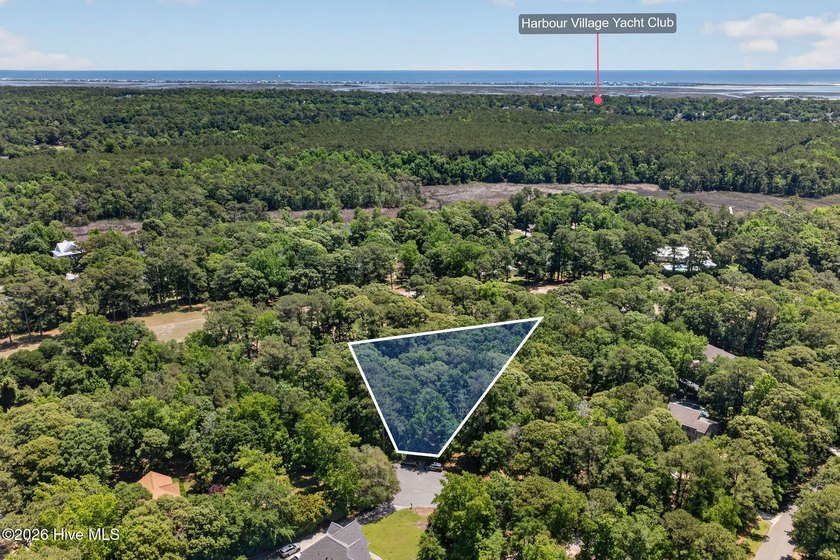 Build your dream home on this beautiful .67-acre wooded homesite - Beach Lot for sale in Hampstead, North Carolina on Beachhouse.com