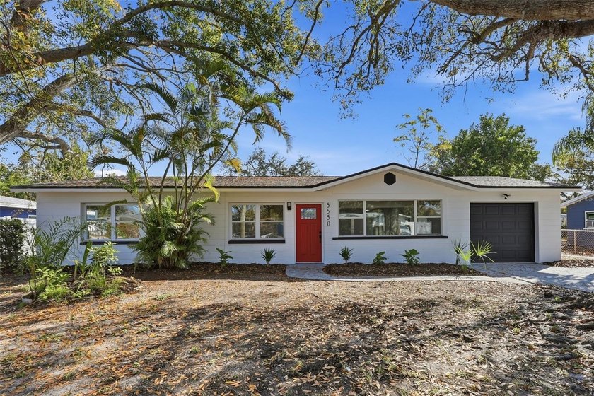 One or more photo(s) has been virtually staged. WELCOME TO A - Beach Home for sale in St. Petersburg, Florida on Beachhouse.com
