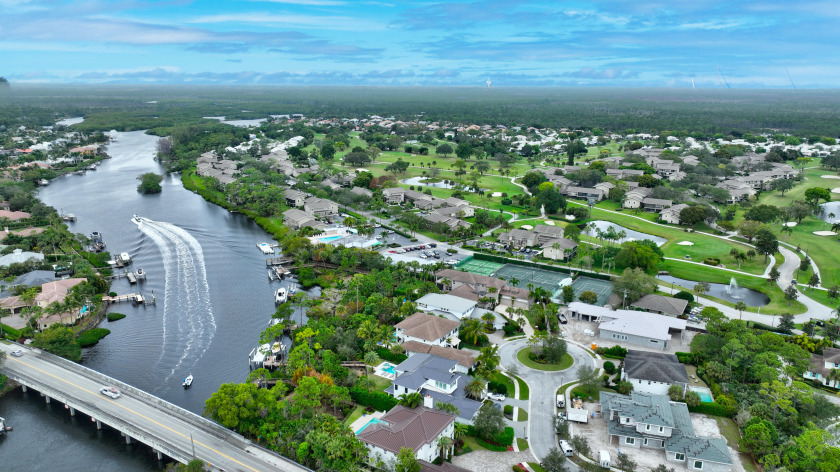 Sought after Tequesta condo in Riverbend on the Loxahatchee - Beach Condo for sale in Tequesta, Florida on Beachhouse.com