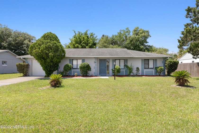 This adorable 3/2 home is move in ready!Great central location - Beach Home for sale in Palm Coast, Florida on Beachhouse.com
