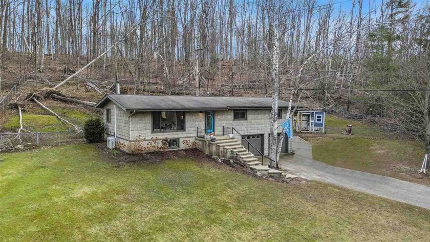 Welcome to your dream country retreat! As you drive to the - Beach Home for sale in Petoskey, Michigan on Beachhouse.com