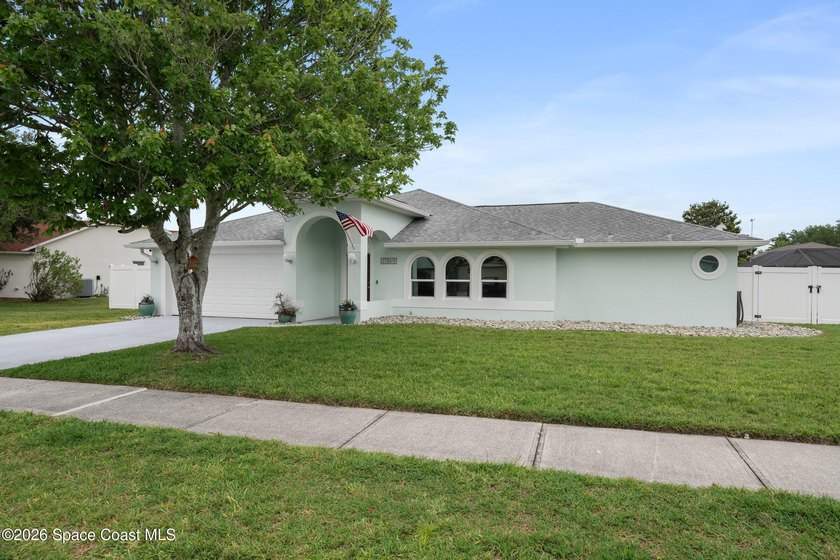 Welcome to Pineda Crossing. This meticulously maintained 3 - Beach Home for sale in Melbourne, Florida on Beachhouse.com