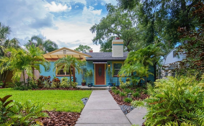 Single-family or multi-family opportunity with income potential - Beach Home for sale in St. Petersburg, Florida on Beachhouse.com